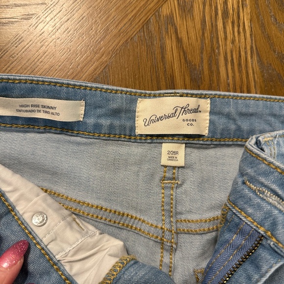 Universal Thread light colored high rise skinny jeans - Picture 3 of 3